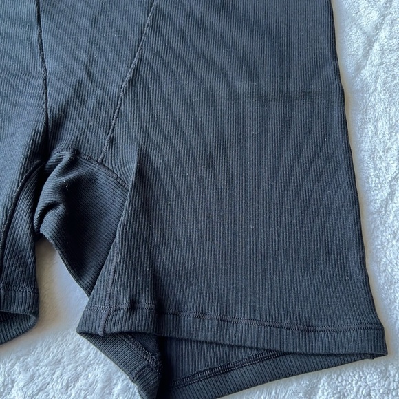 SKIMS Cotton Rib Boxer - Picture 7 of 10